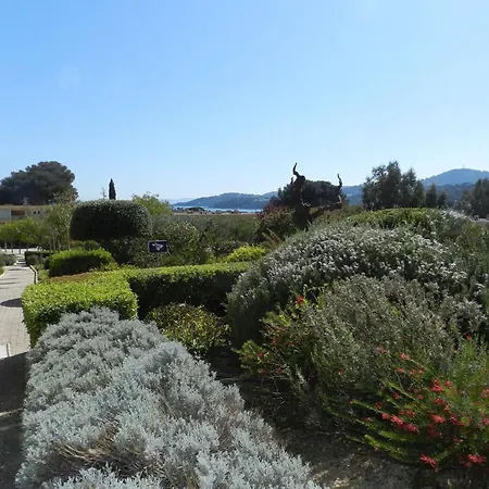 2 Pièces Avec Terrasse Proche - Fr-1-251-922 Bormes-les-Mimosas